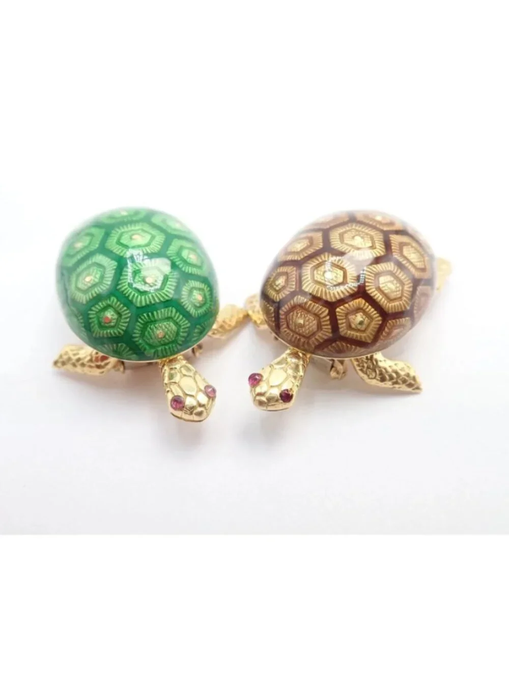 Vintage! Boucheron France 18k Yellow Gold Enamel Set Of Two Turtle Brooches